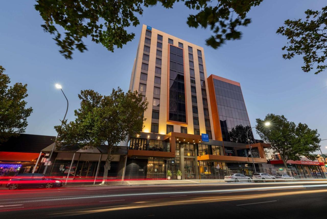 Tryp By Wyndham Pulteney Street Adelaide Exterior photo