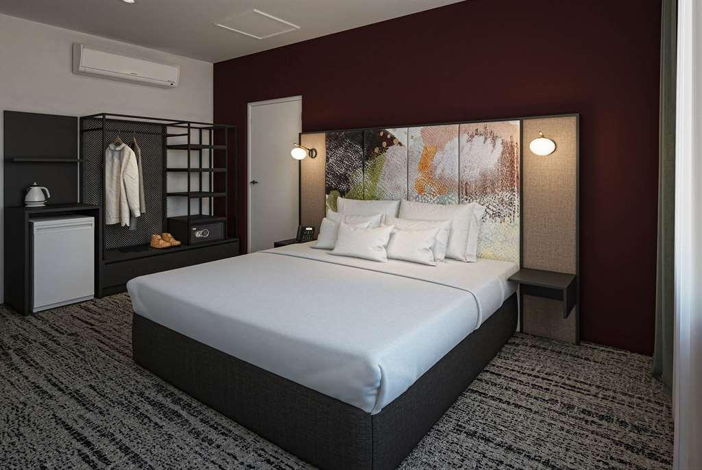 Tryp By Wyndham Pulteney Street Adelaide Room photo